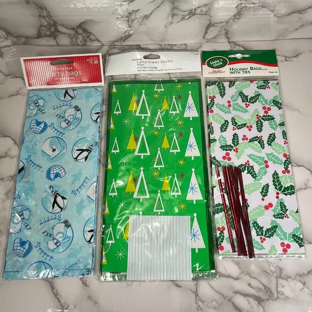 48 Christmas Holiday Winter Cello Treat Bags Gift Bag Sacks With Ties NEW
